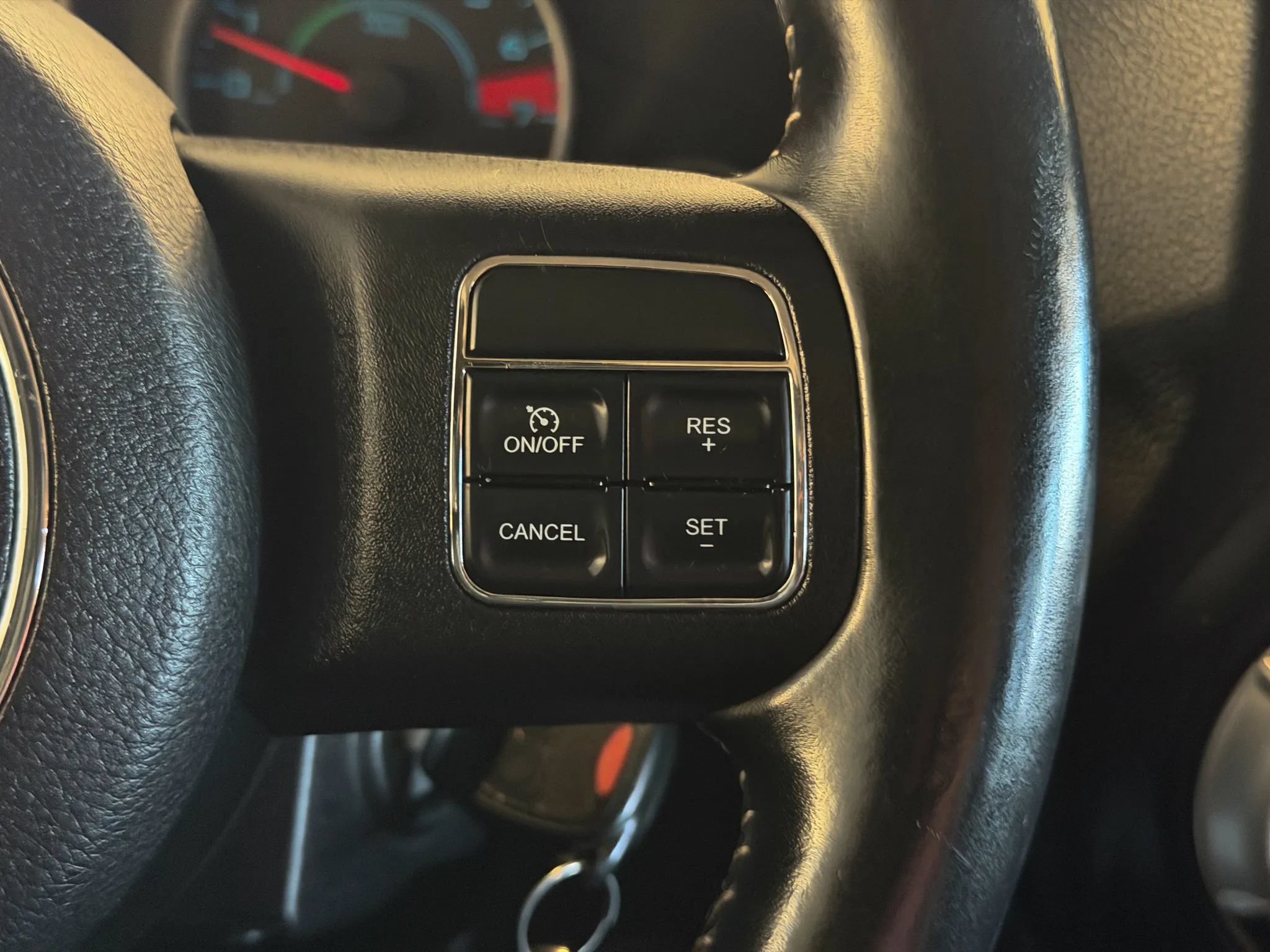 Used 2012 Jeep Wrangler Unlimited Rubicon AWD/4WD image 37