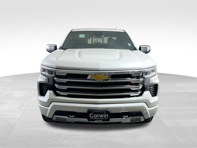 Used 2024 Chevrolet Silverado 1500 High Country w/ Z71 Off-Road Package image 4