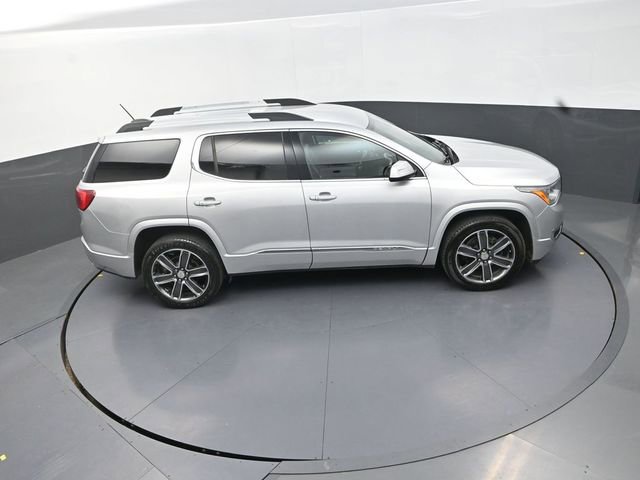 Used 2017 GMC Acadia Denali image 18