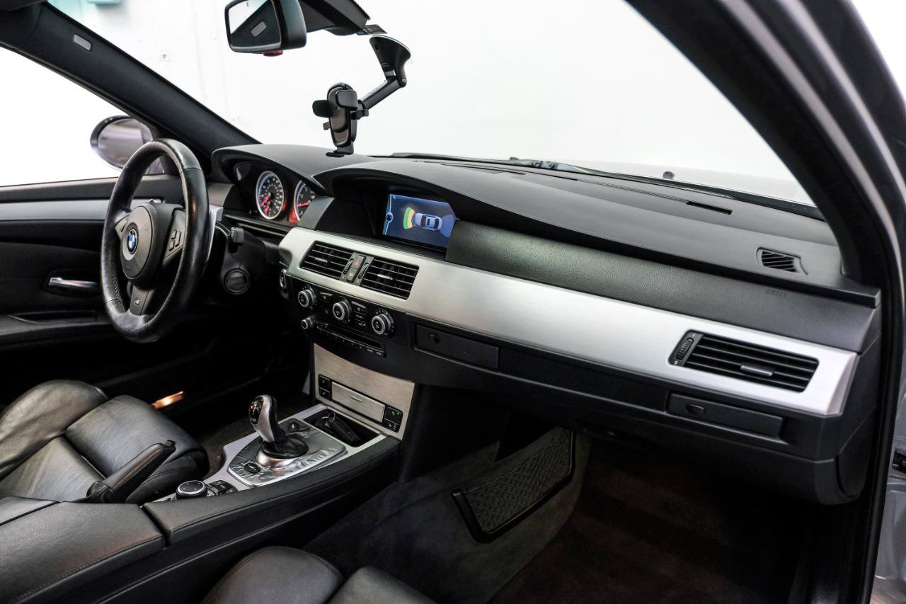 Used 2010 BMW M5 RWD image 14