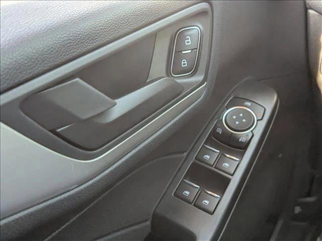 Used 2022 Ford Escape SE w/ Convenience Package image 25