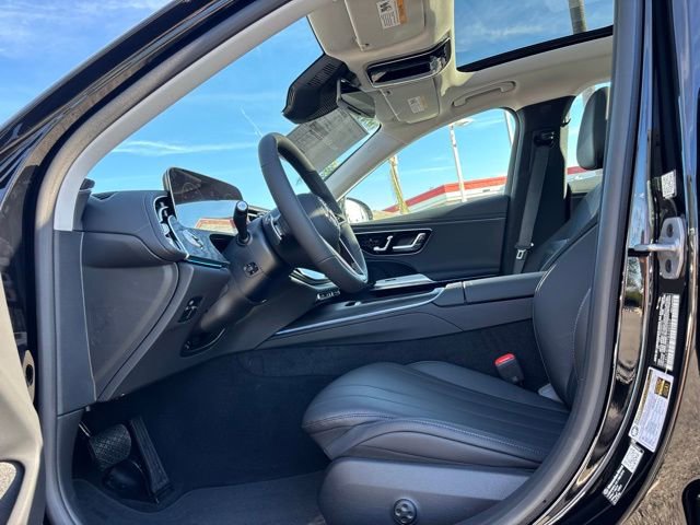 New 2026 Mercedes-Benz E 350 4MATIC Sedan image 10