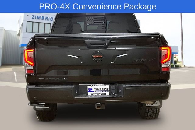 Used 2020 Nissan Titan PRO-4X w/ Pro-4x Convenience Package image 9