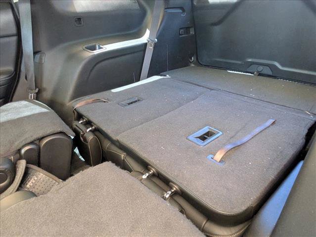 Used 2018 GMC Acadia SLT w/ LPO, Floor Liner Package AWD/4WD image 13
