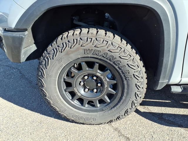 Used 2024 GMC Sierra 1500 AT4X w/ AT4X AEV Edition AWD/4WD image 9