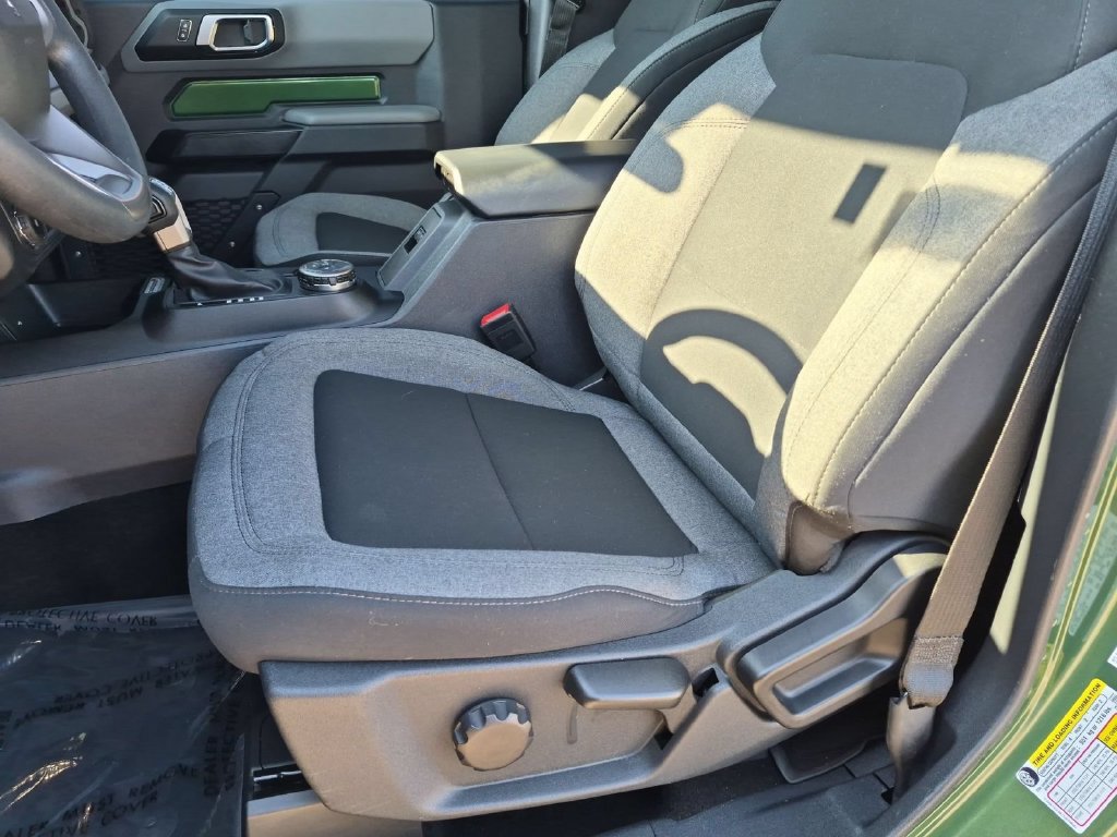 Used 2022 Ford Bronco 2-Door AWD/4WD image 12