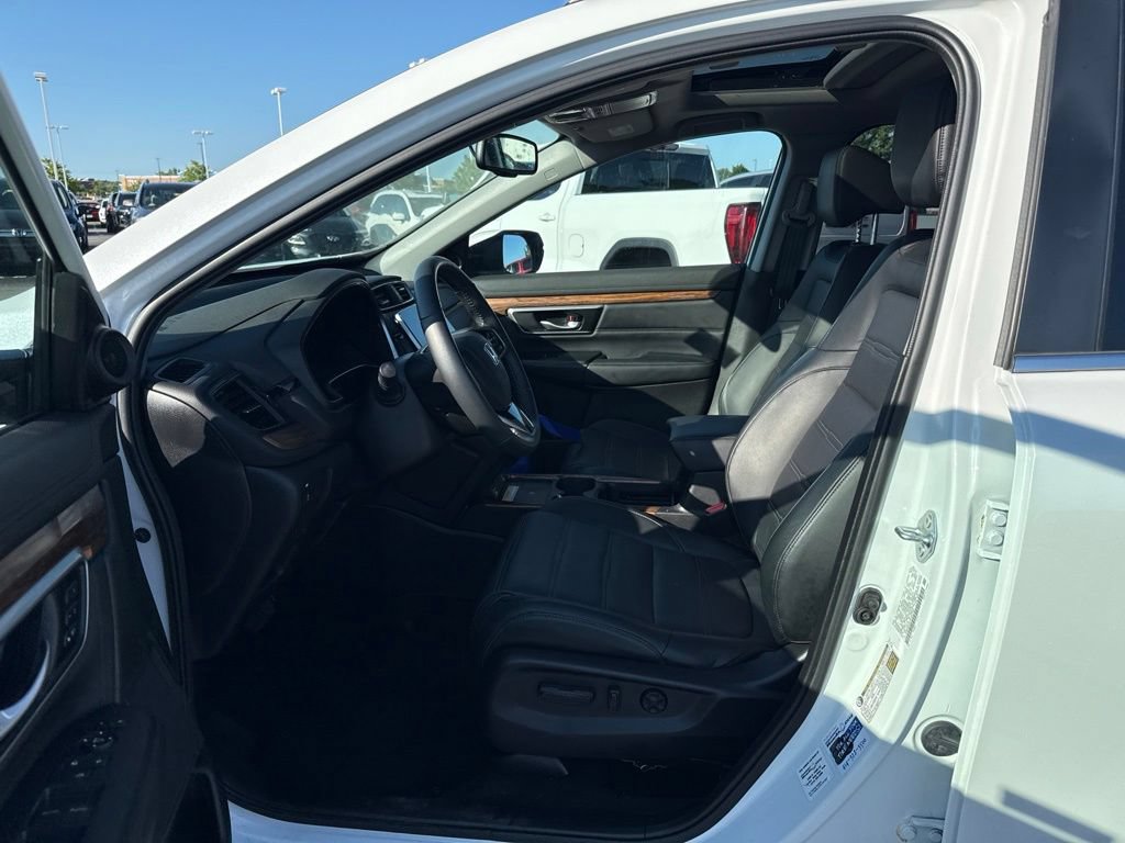 Used 2022 Honda CR-V Touring image 17
