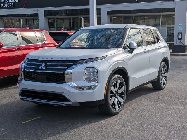 New 2026 Mitsubishi Outlander SE FWD image 6
