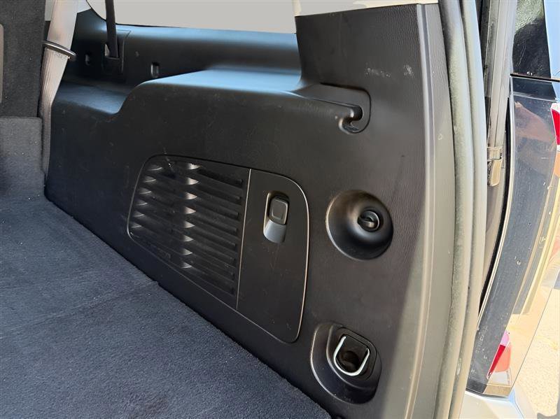 Used 2019 GMC Yukon XL SLE w/ Convenience Package RWD image 19