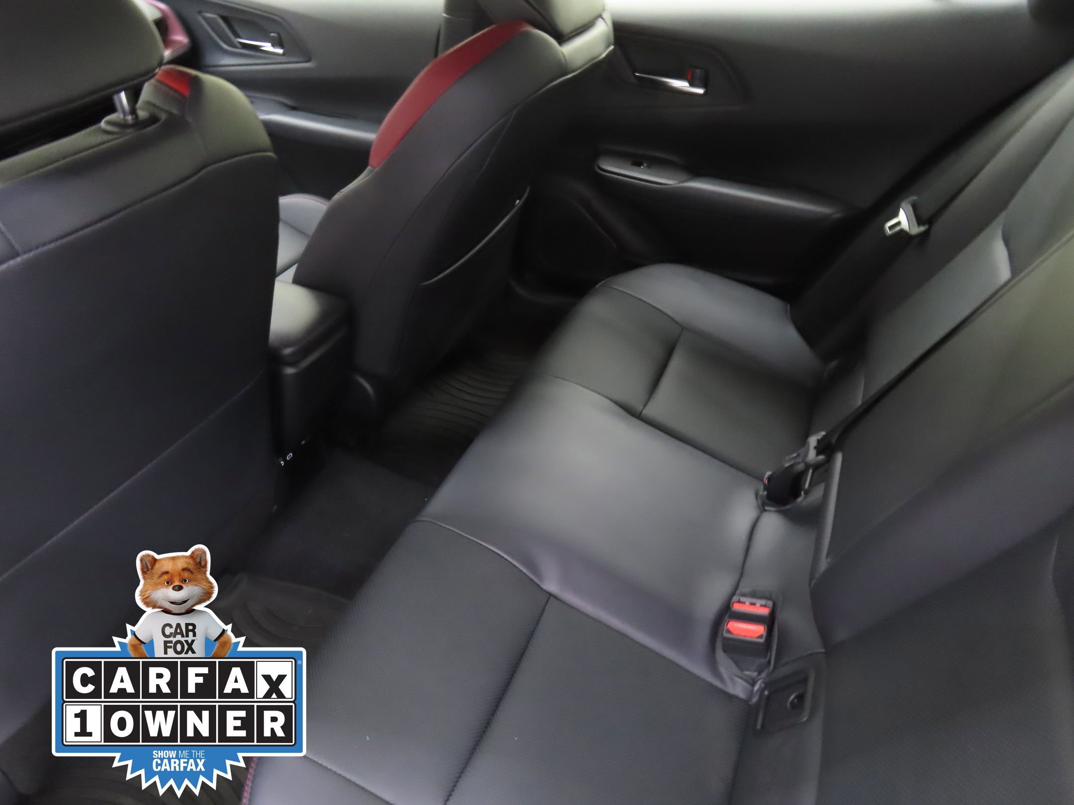 Used 2025 Toyota Prius Plug-In Hybrid image 21