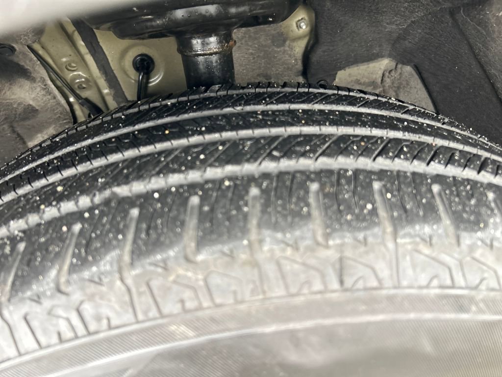 Used 2022 Toyota Highlander XLE image 30