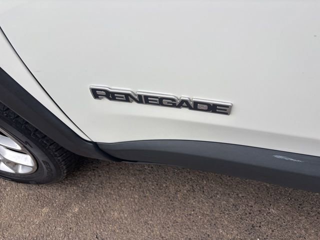 Used 2017 Jeep Renegade Latitude image 45