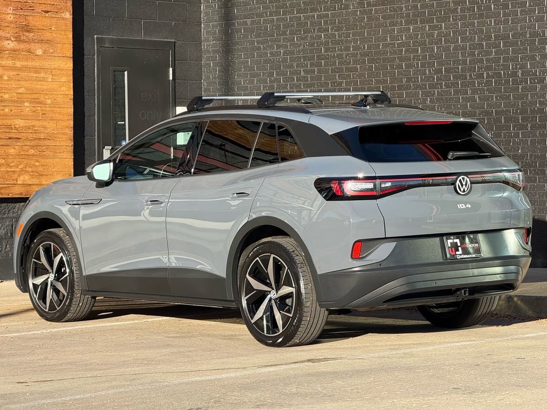 Used 2023 Volkswagen ID.4 Pro S image 4