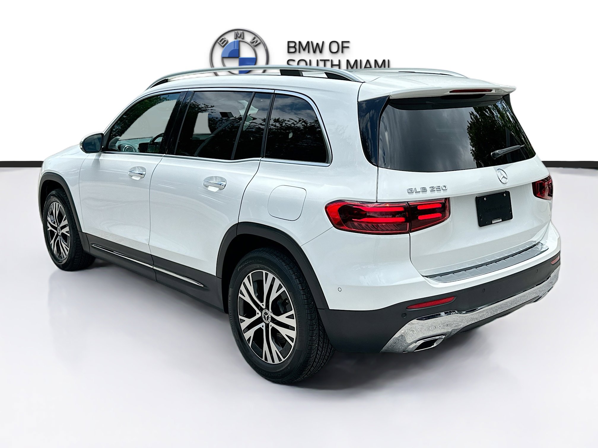Used 2024 Mercedes-Benz GLB 250 image 5