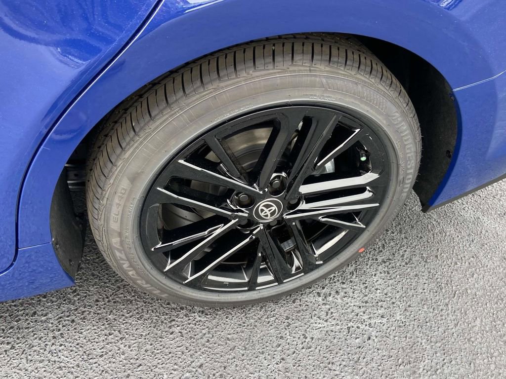 New 2026 Toyota Camry SE FWD image 9