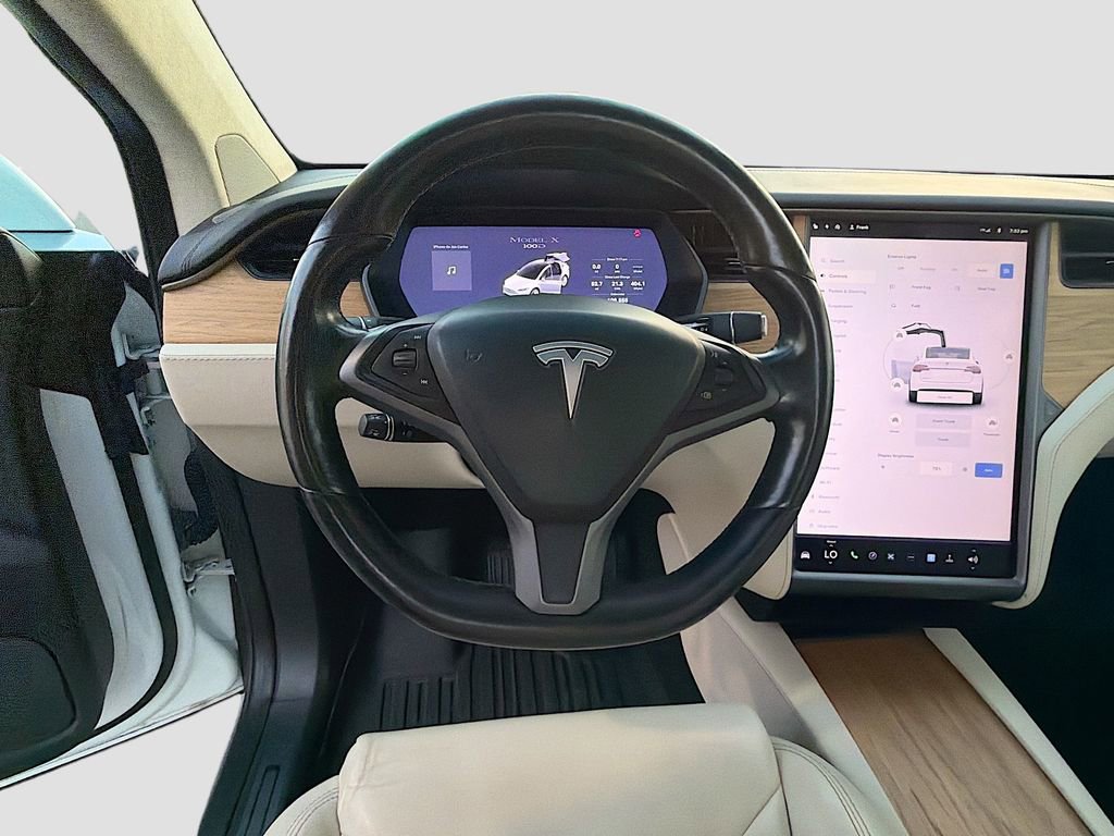 Used 2018 Tesla Model X 75D AWD/4WD image 35