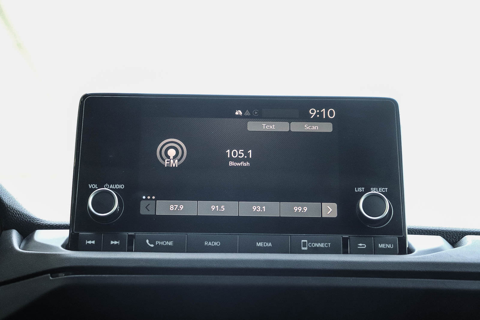 Certified 2025 Honda Accord SE image 17