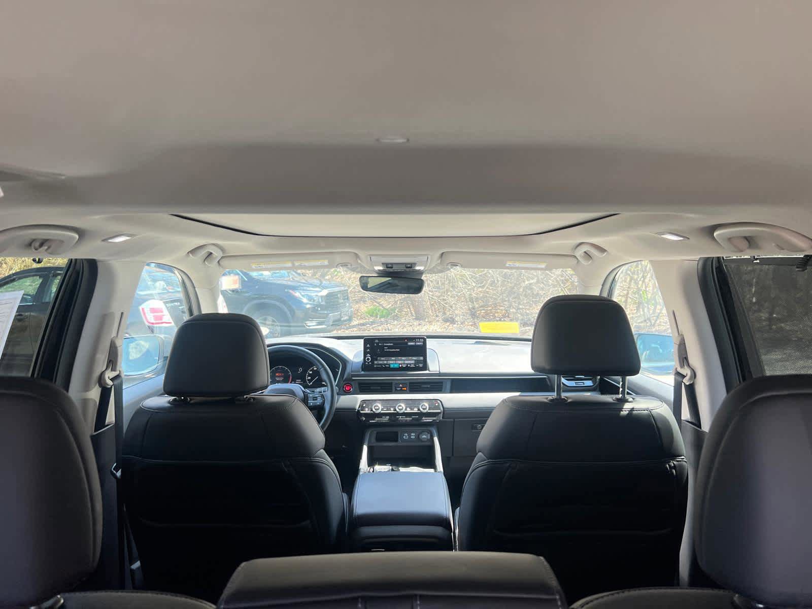 Used 2023 Honda Pilot Touring image 38