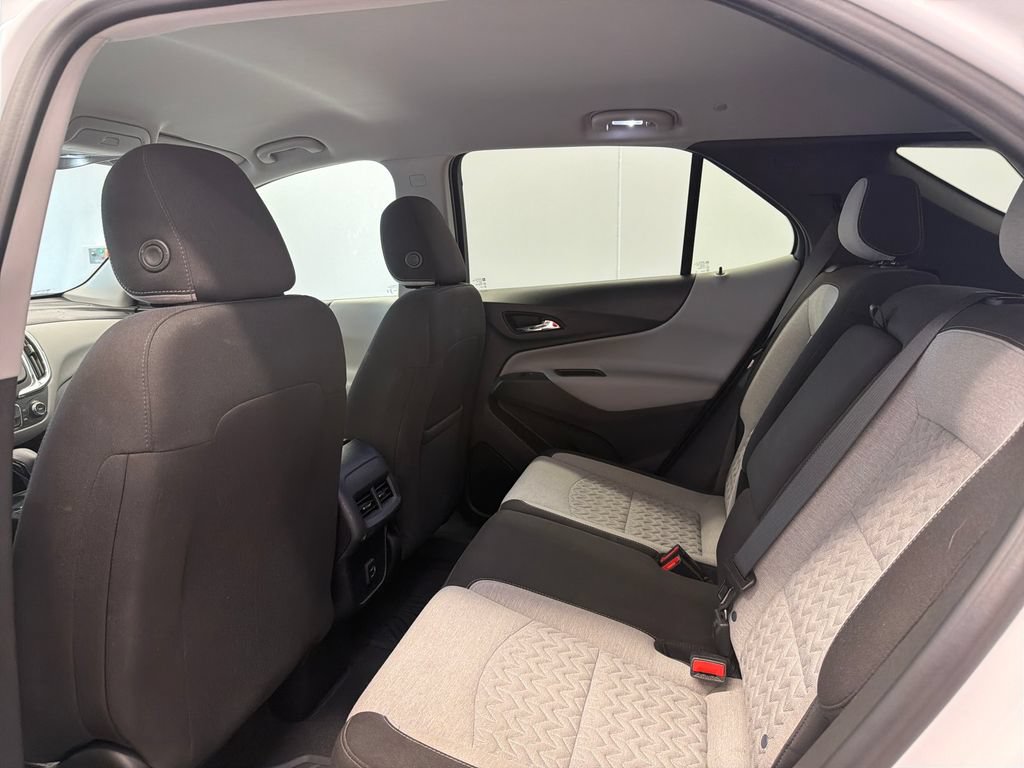 Used 2023 Chevrolet Equinox LT FWD image 13