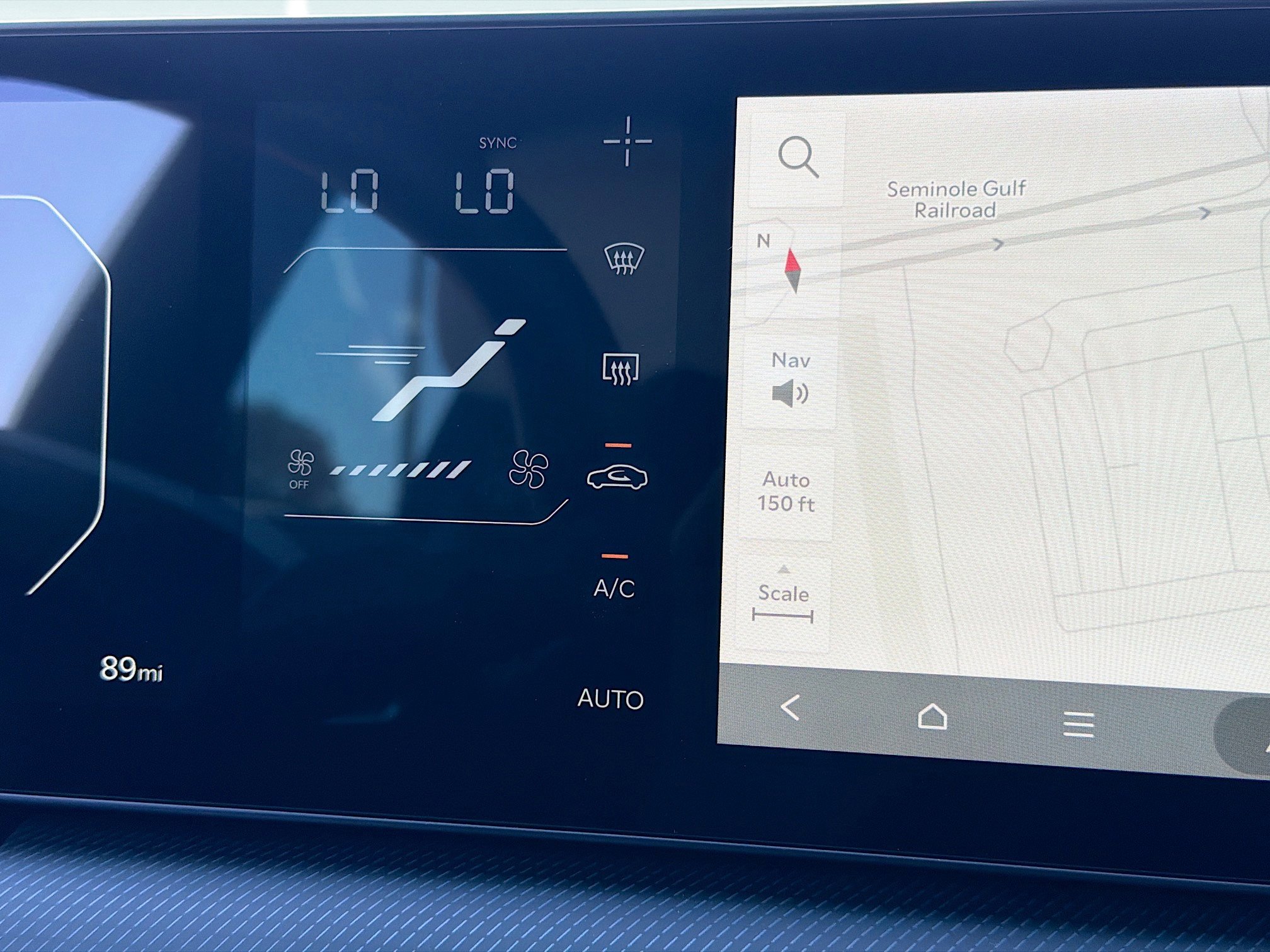 Used 2025 Kia K4 GT-Line Turbo image 34