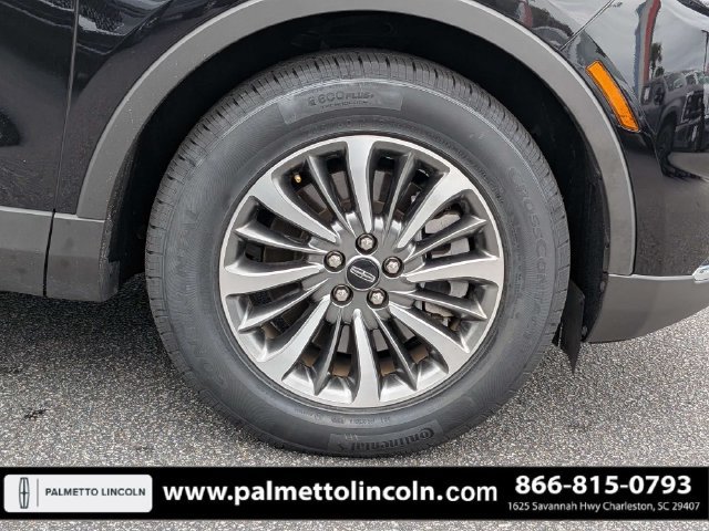 Certified 2023 Lincoln Nautilus FWD w/ Premium Package image 11