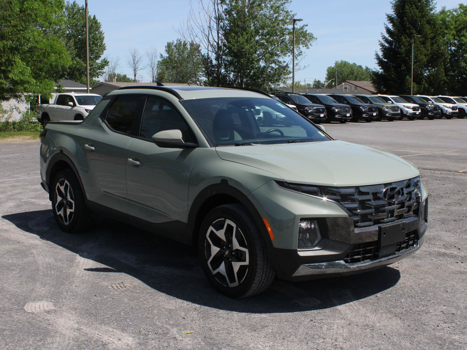 Used 2024 Hyundai Santa Cruz Limited AWD/4WD image 3