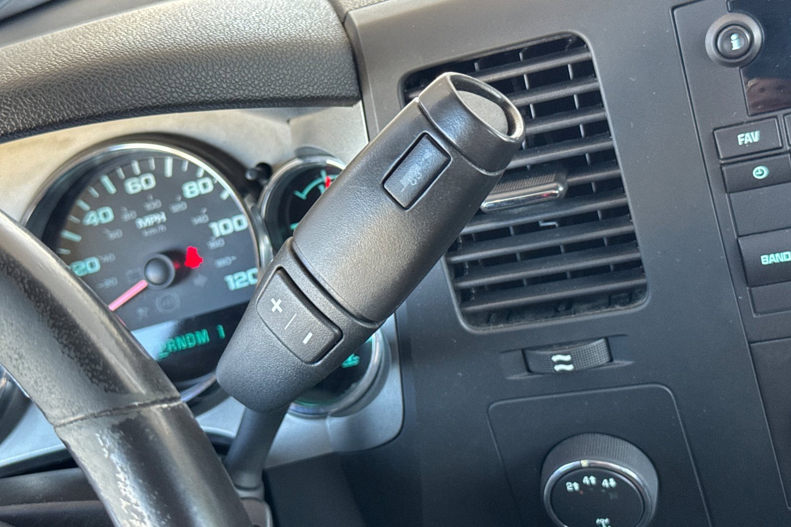 Used 2013 GMC Sierra 3500 SLE image 20