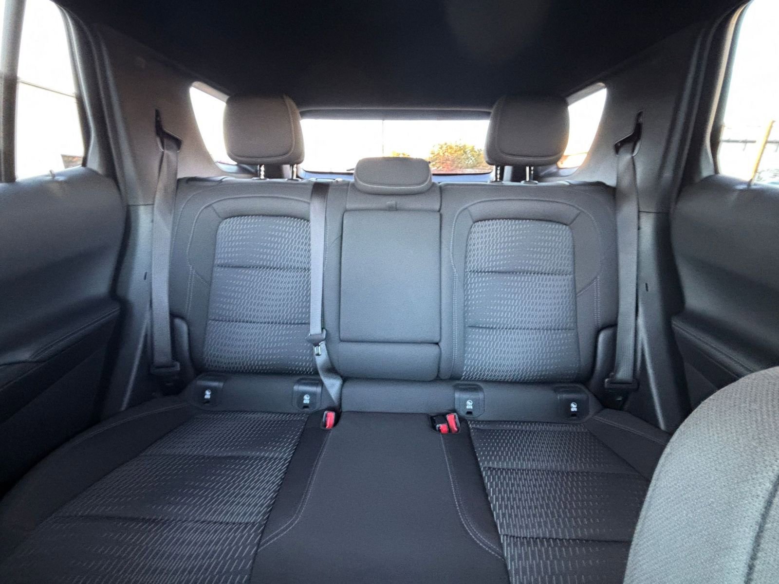 Used 2025 Chevrolet Equinox LT image 37