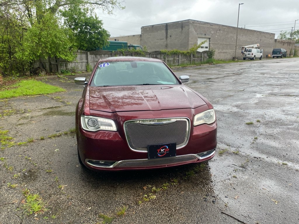 Used 2016 Chrysler 300 C AWD/4WD image 8