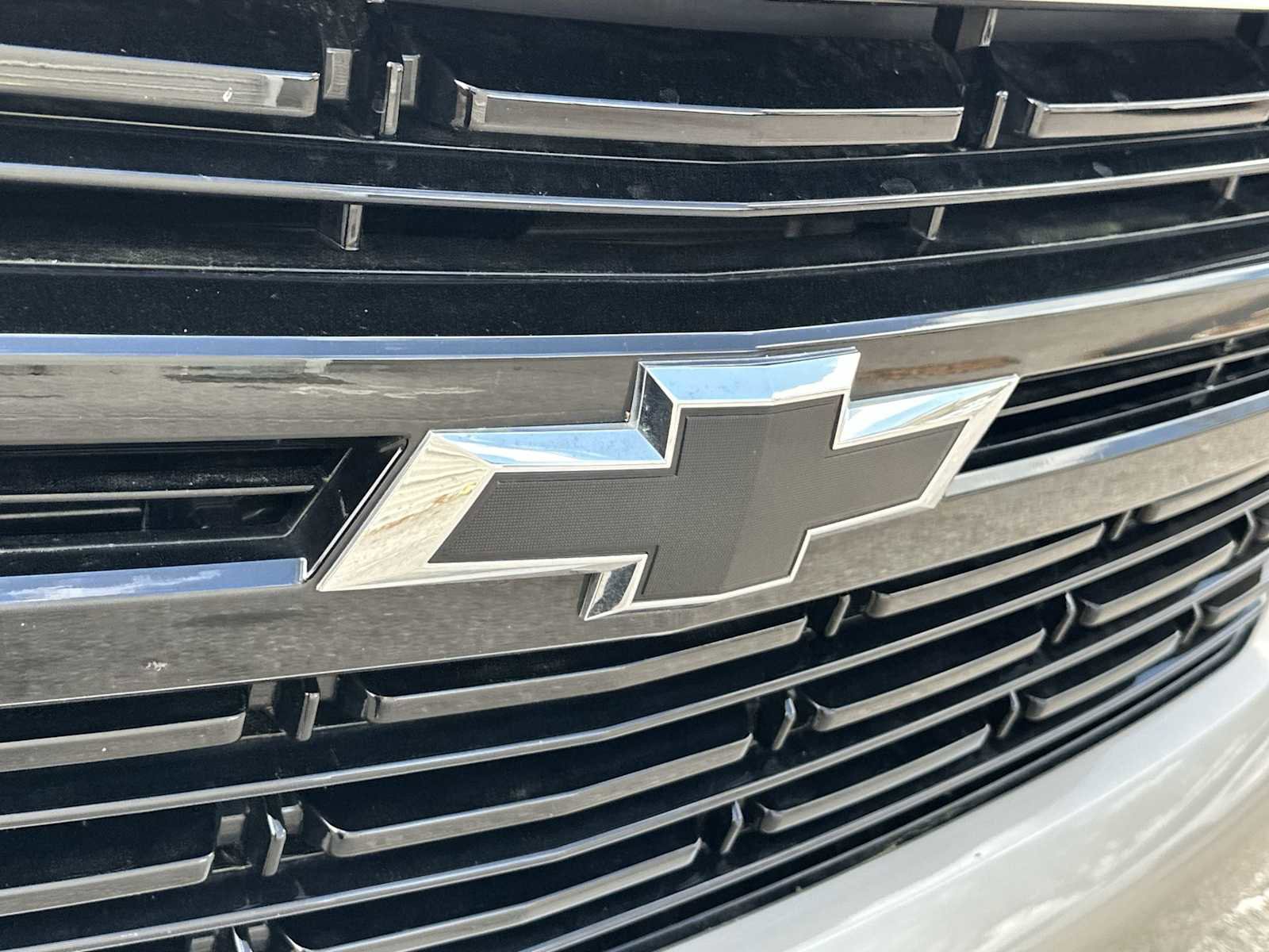 Used 2023 Chevrolet Suburban RST AWD/4WD image 10