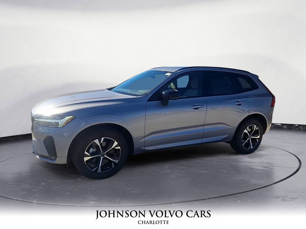 New 2026 Volvo XC60 B5 Core w/ Climate Package image 3