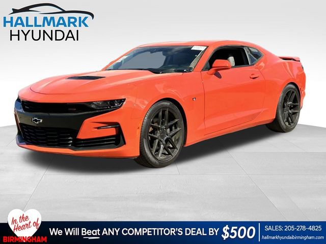 Used 2019 Chevrolet Camaro SS image 1
