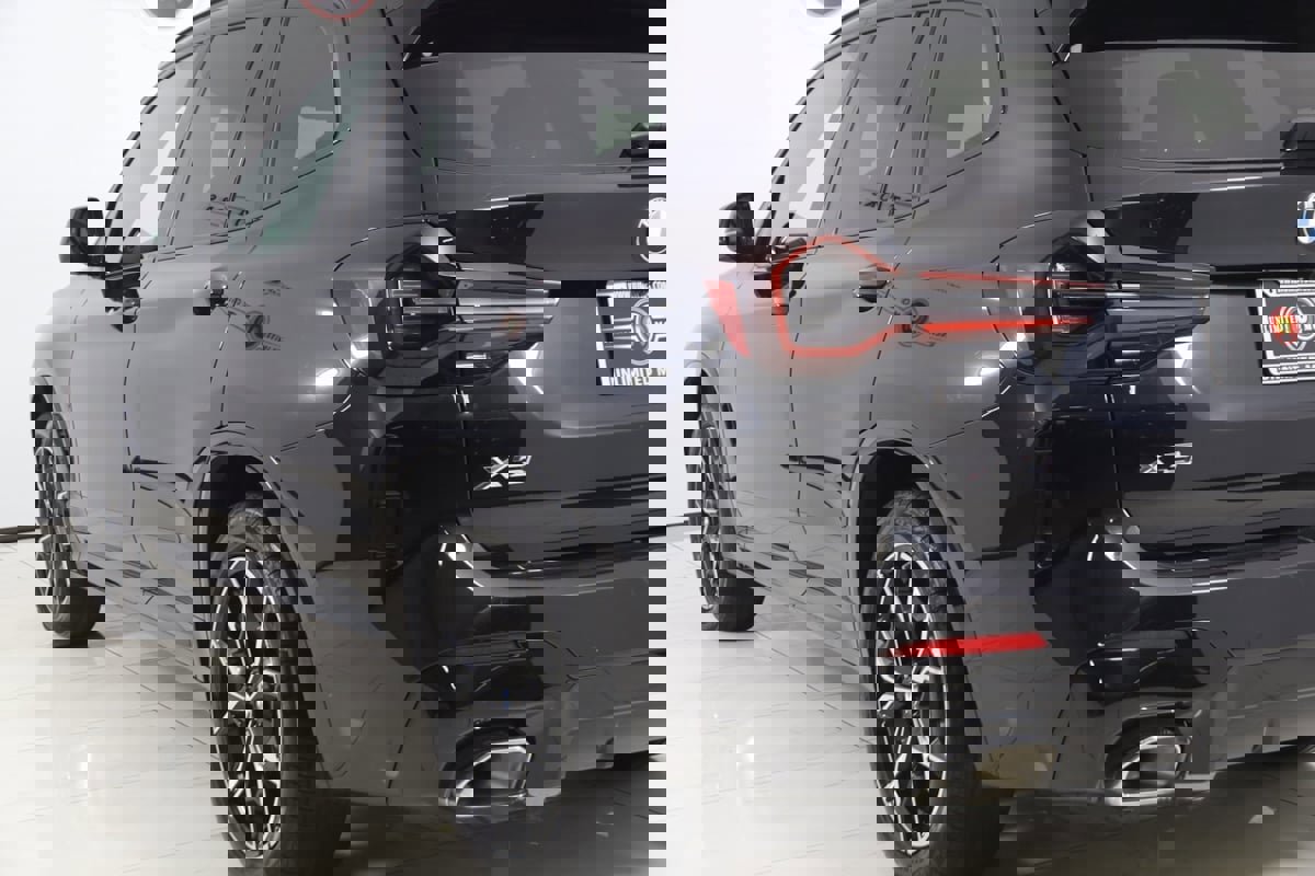 Used 2022 BMW X3 xDrive30i w/ M Sport Package image 25