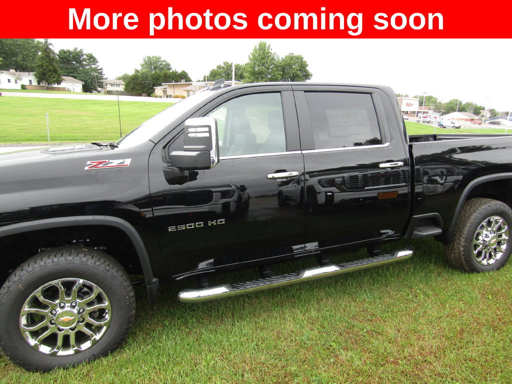 New 2026 Chevrolet Silverado 2500 LT w/ Z71 Chrome Sport Edition AWD/4WD image 2