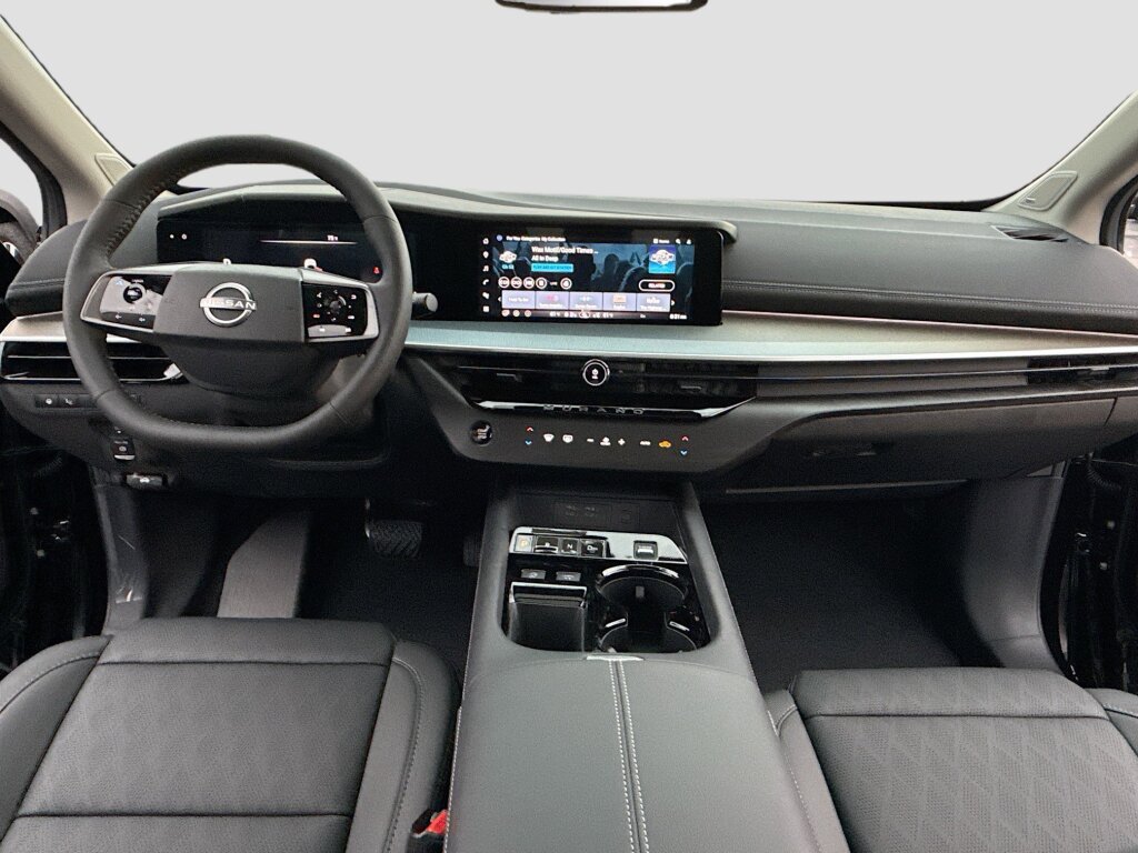 New 2026 Nissan Murano Platinum w/ Cargo Package AWD/4WD image 3