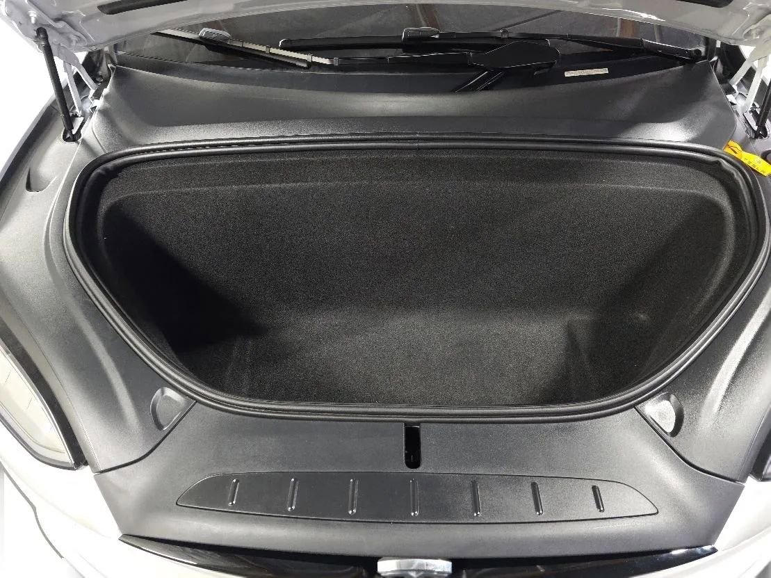 Used 2022 Tesla Model X image 19