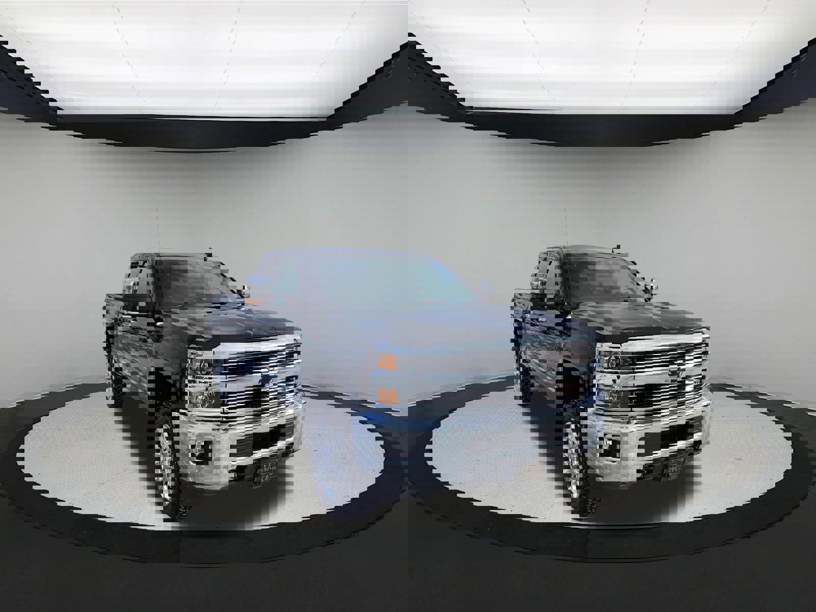 Used 2018 Chevrolet Silverado 2500 LTZ w/ Snow Plow Prep Package image 2