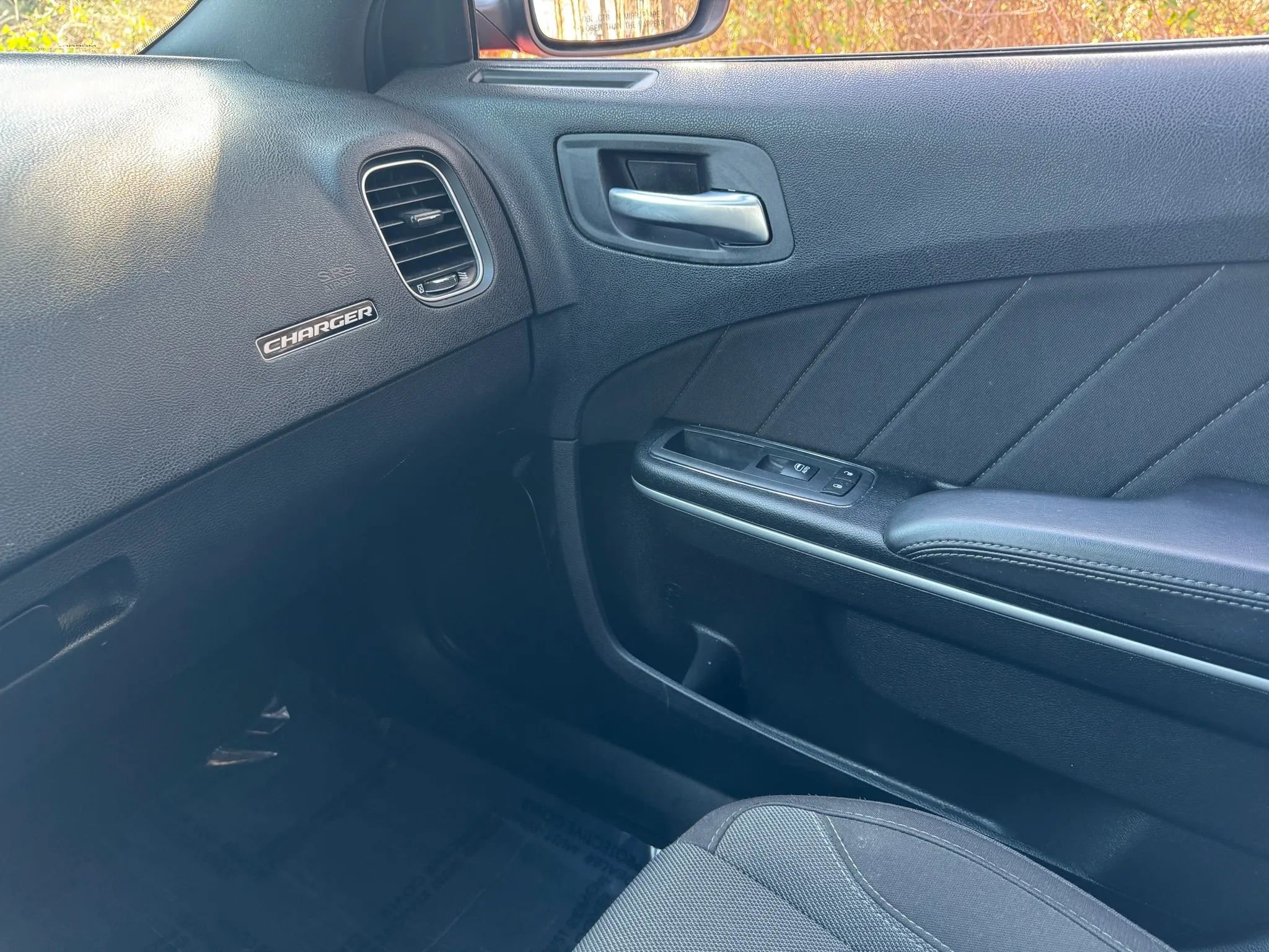 Used 2022 Dodge Charger SXT image 22