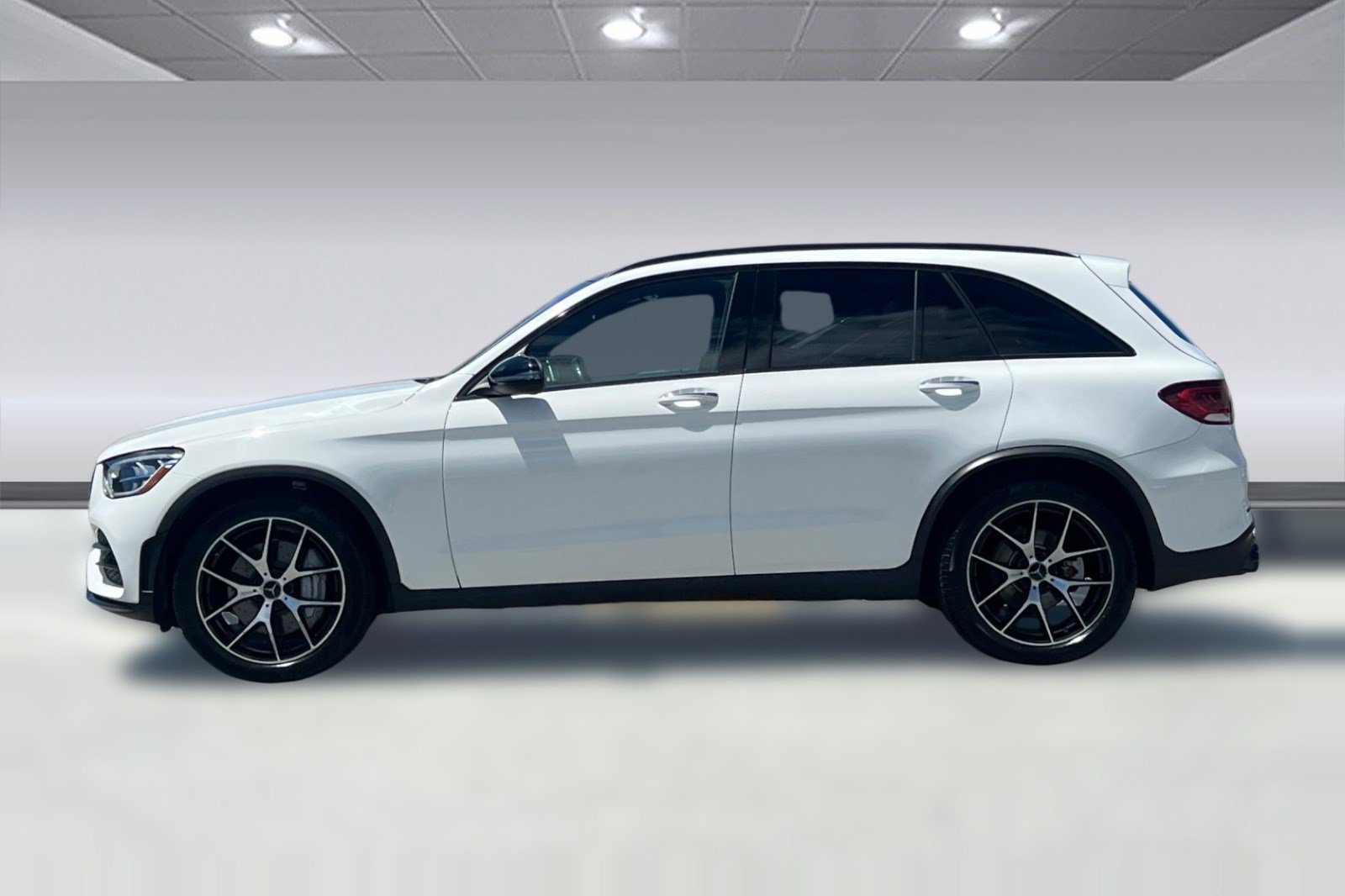 Used 2020 Mercedes-Benz GLC 43 AMG 4MATIC image 2