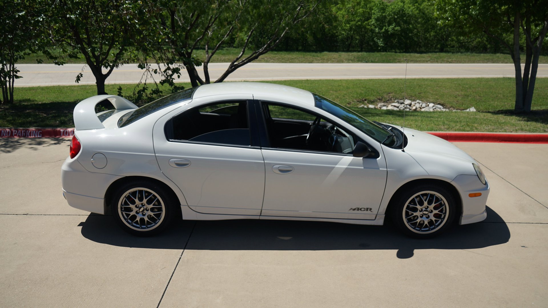 Used 2005 Dodge Neon w/ Competition Group image 17