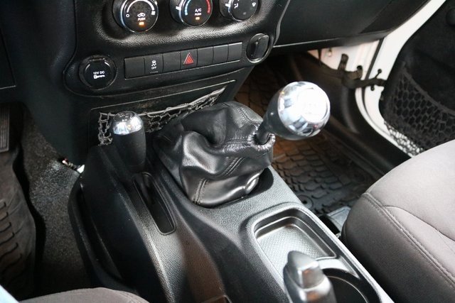 Used 2014 Jeep Wrangler Sport image 20