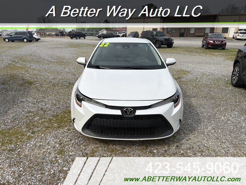 Used 2022 Toyota Corolla LE w/ Carpet Mat Package (TMS) image 12
