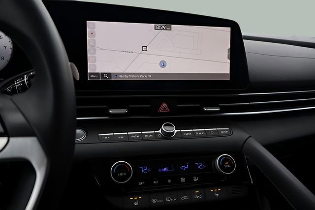 Used 2023 Hyundai Elantra SEL w/ Convenience Package FWD image 25