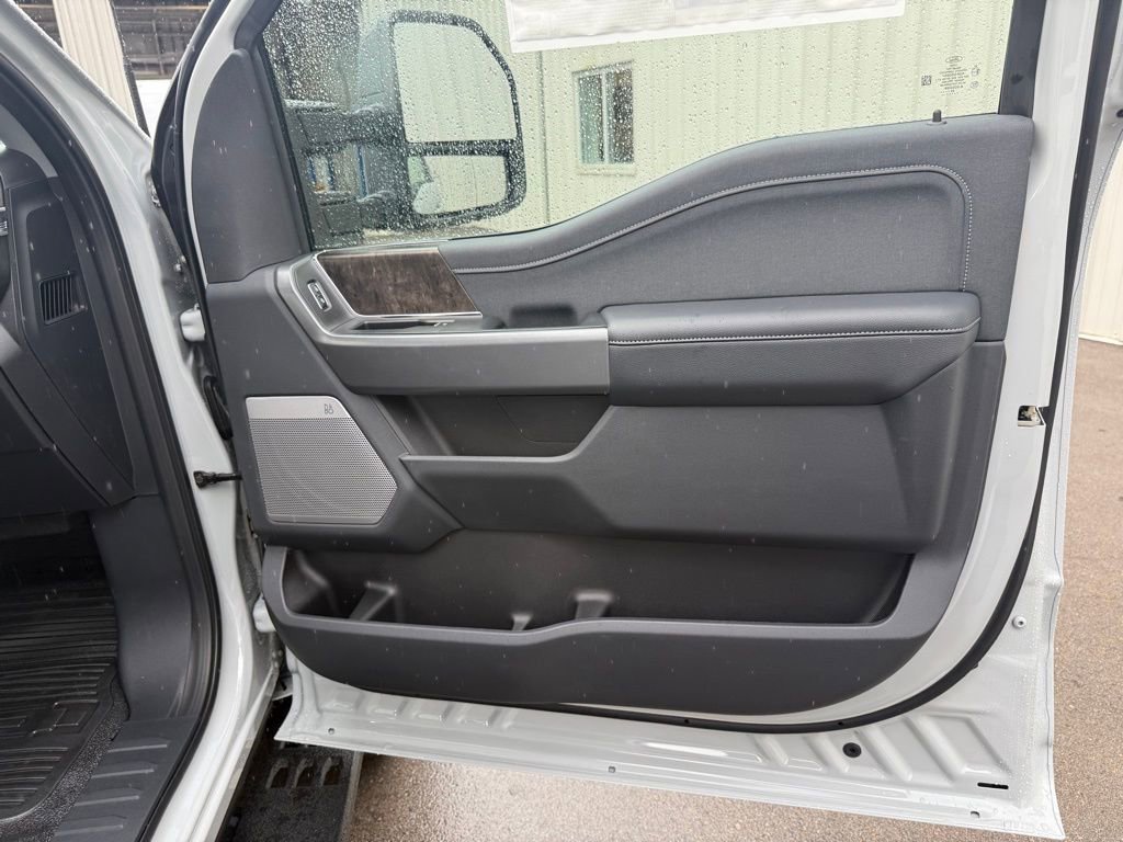 New 2026 Ford F250 Lariat w/ Tremor Off-Road Package image 16