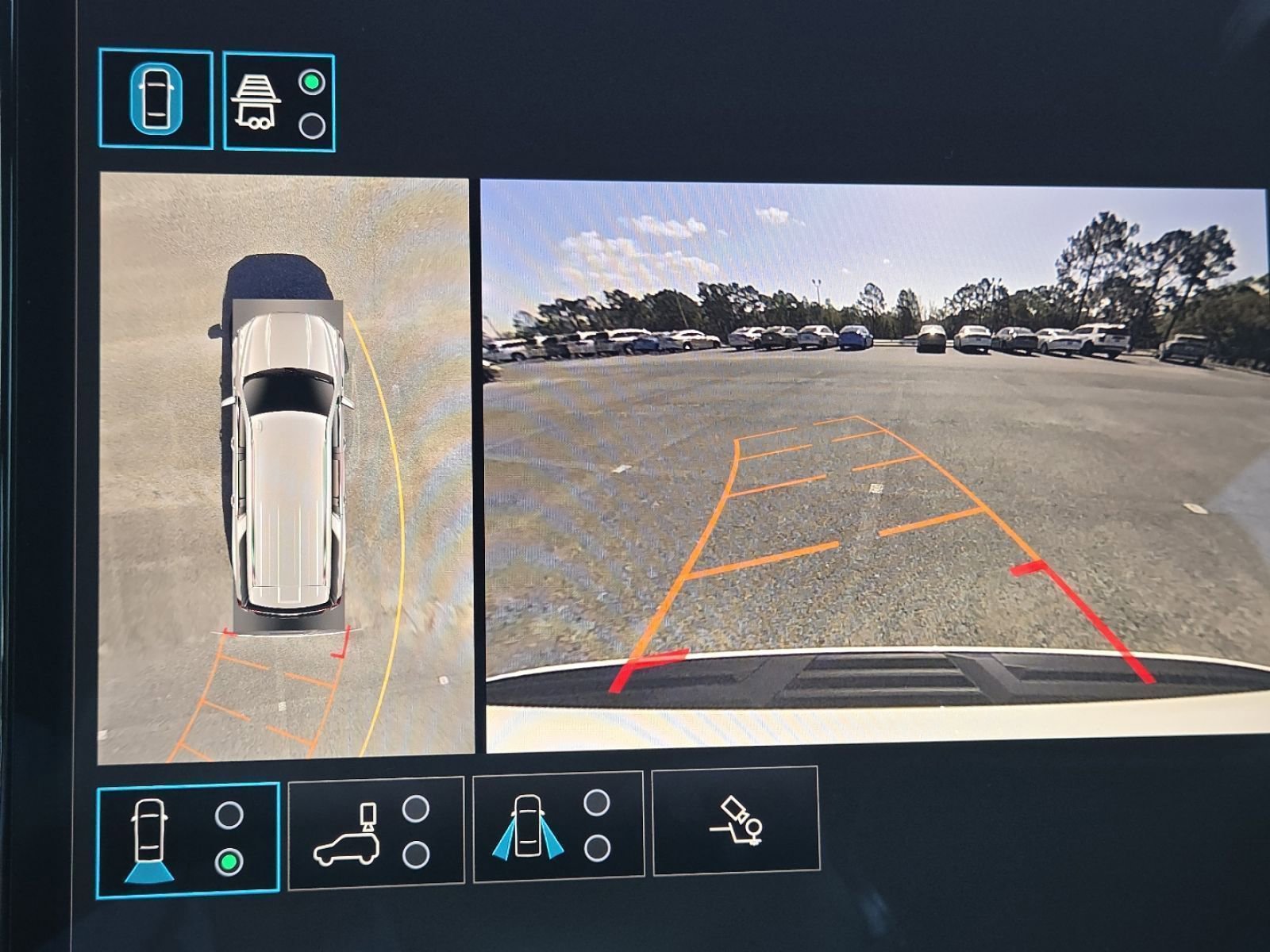 New 2026 GMC Yukon XL Elevation image 35