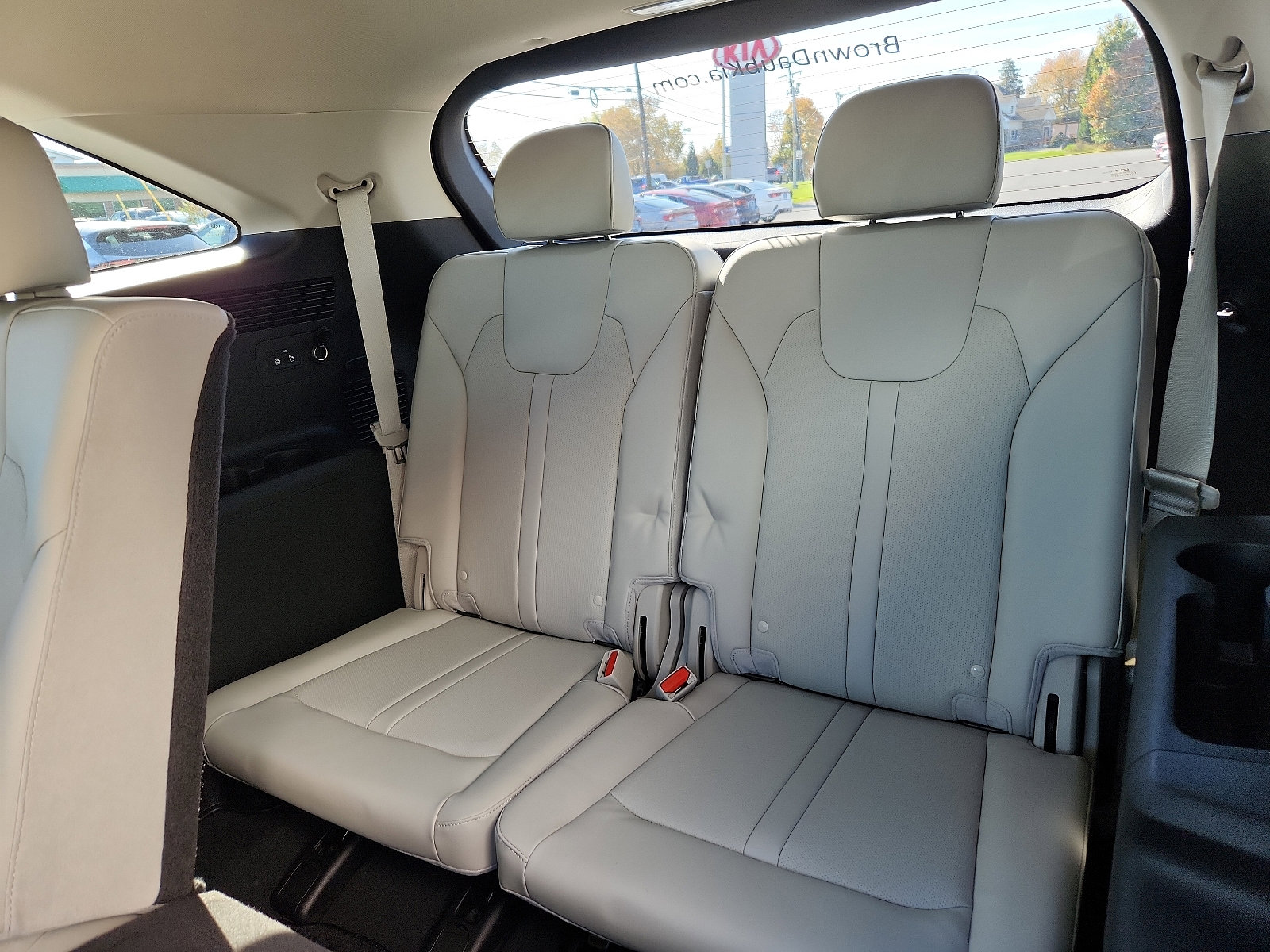 New 2023 Kia Sportage EX image 6