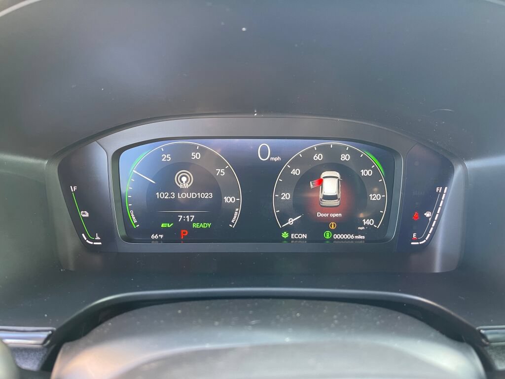 Used 2026 Honda CR-V TrailSport image 13