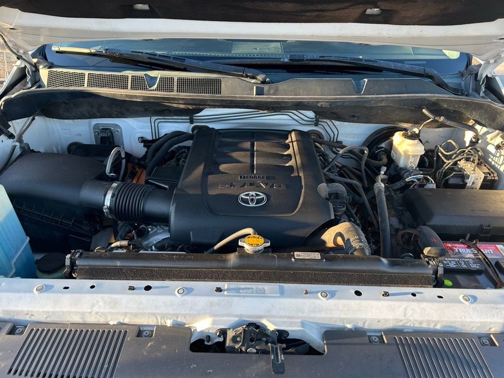 Used 2015 Toyota Tundra SR5 image 32