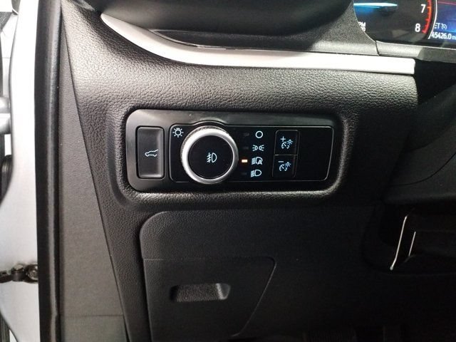 Used 2023 Ford Explorer XLT w/ Equipment Group 202A AWD/4WD image 10