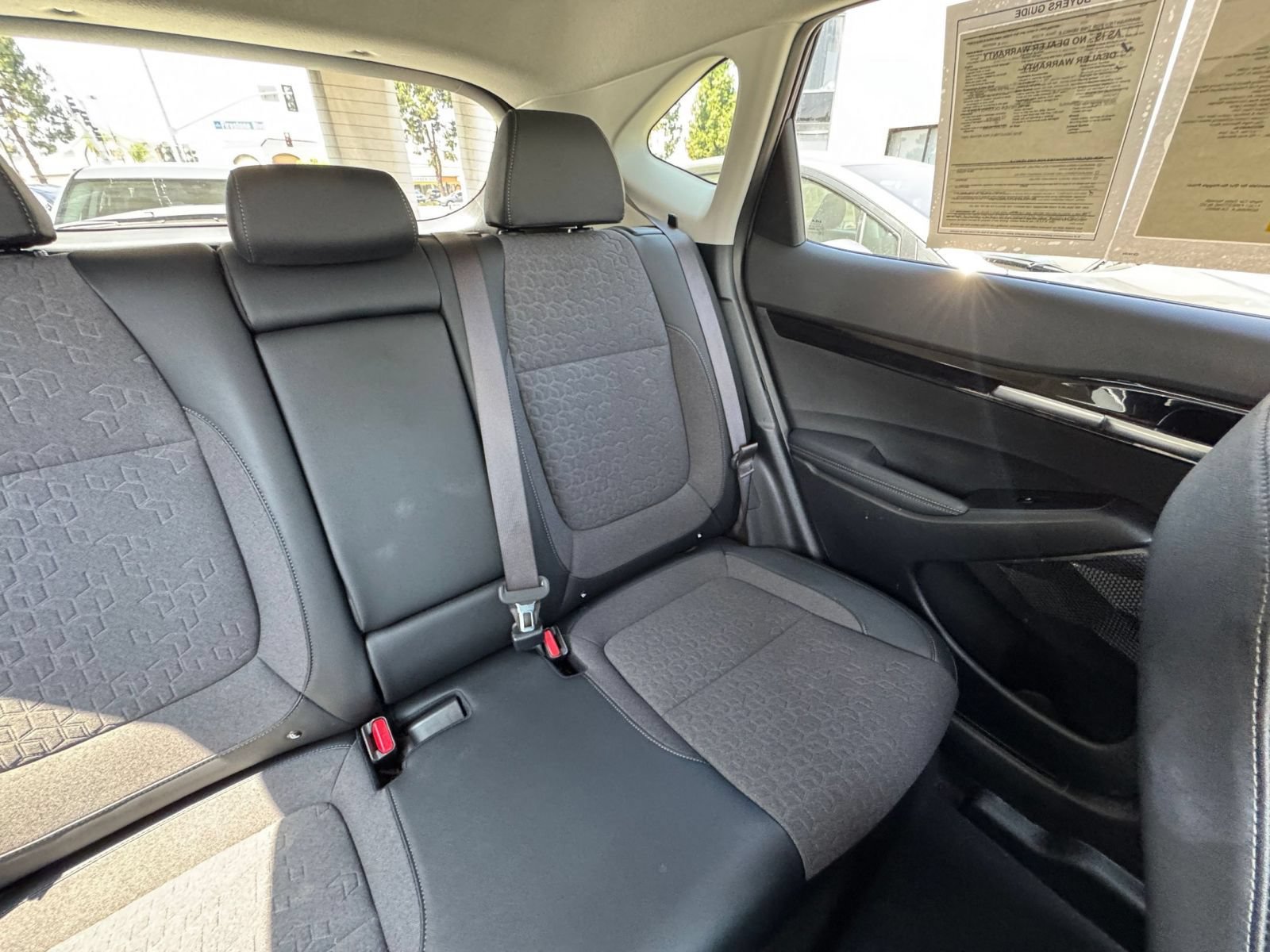 Used 2025 Kia Seltos S FWD image 38